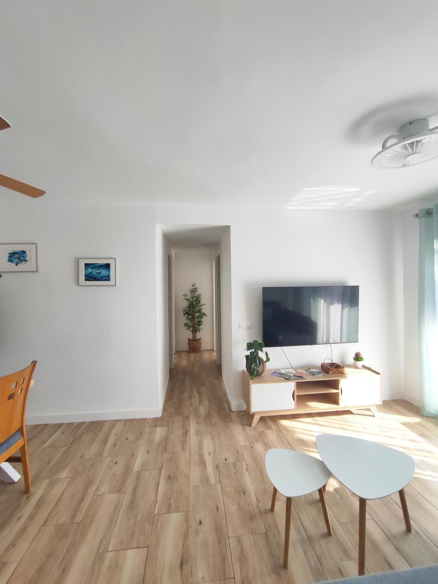Apartamento Malaga 300 Metros De La Playa エクステリア 写真