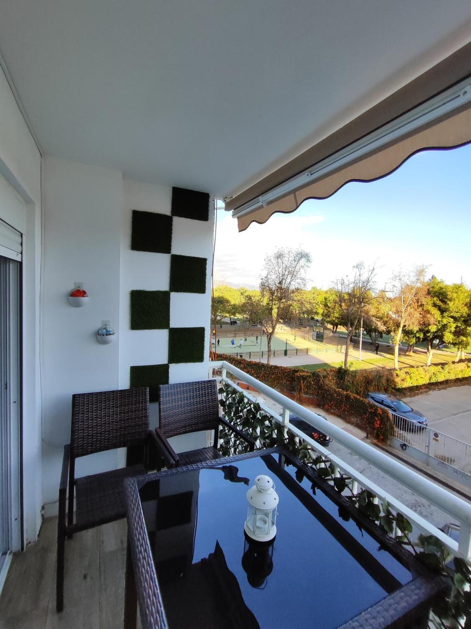 Apartamento Malaga 300 Metros De La Playa エクステリア 写真
