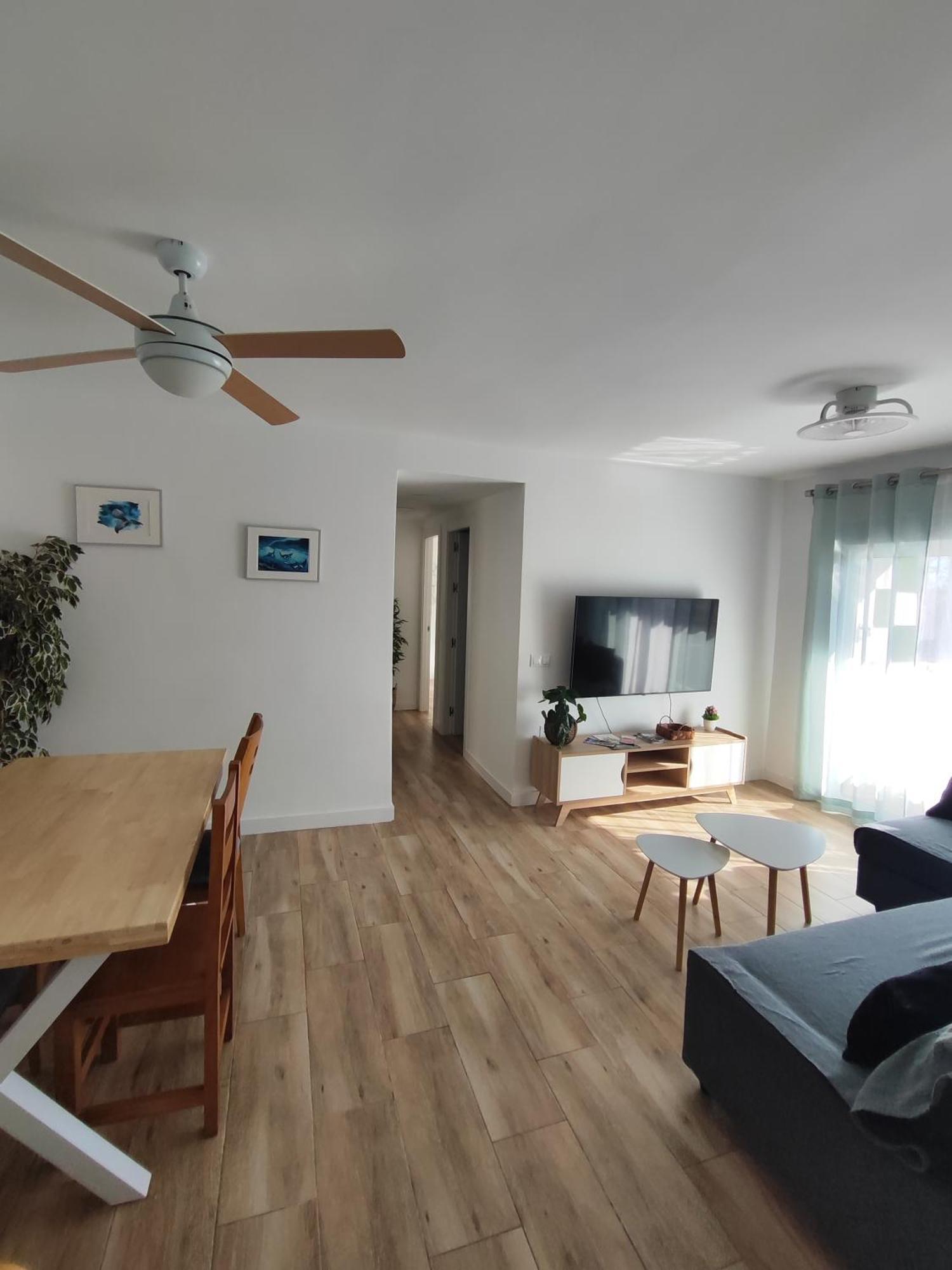 Apartamento Malaga 300 Metros De La Playa エクステリア 写真
