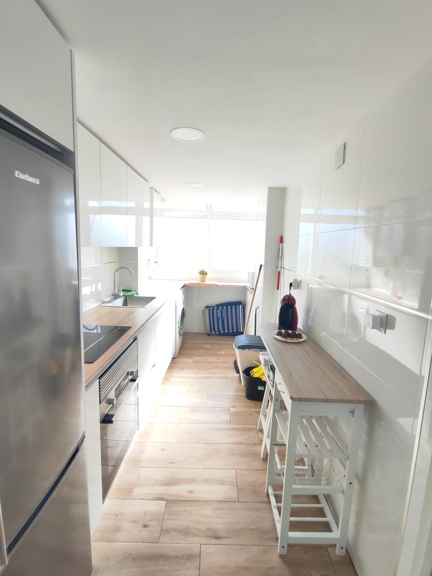 Apartamento Malaga 300 Metros De La Playa エクステリア 写真