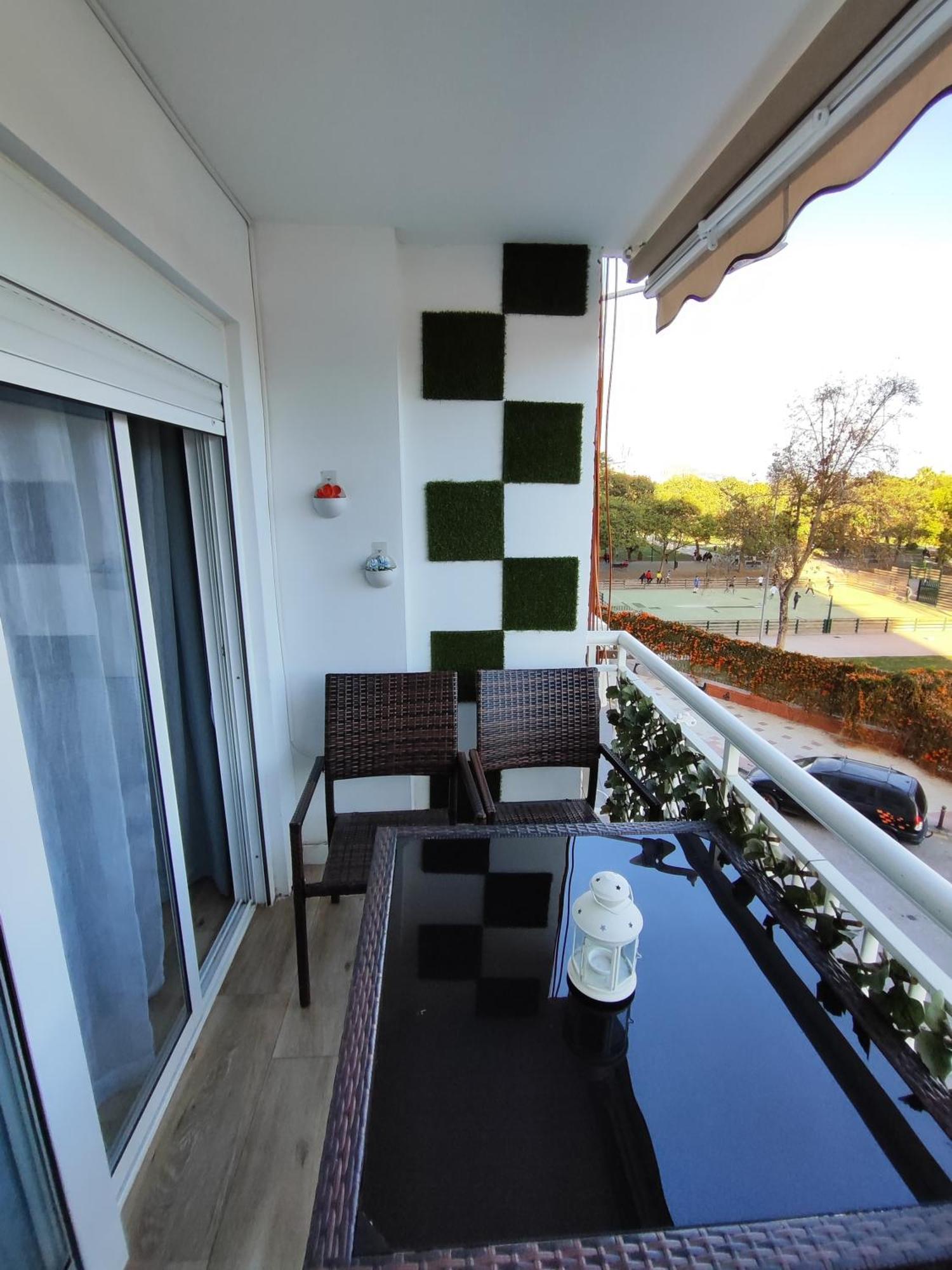 Apartamento Malaga 300 Metros De La Playa エクステリア 写真