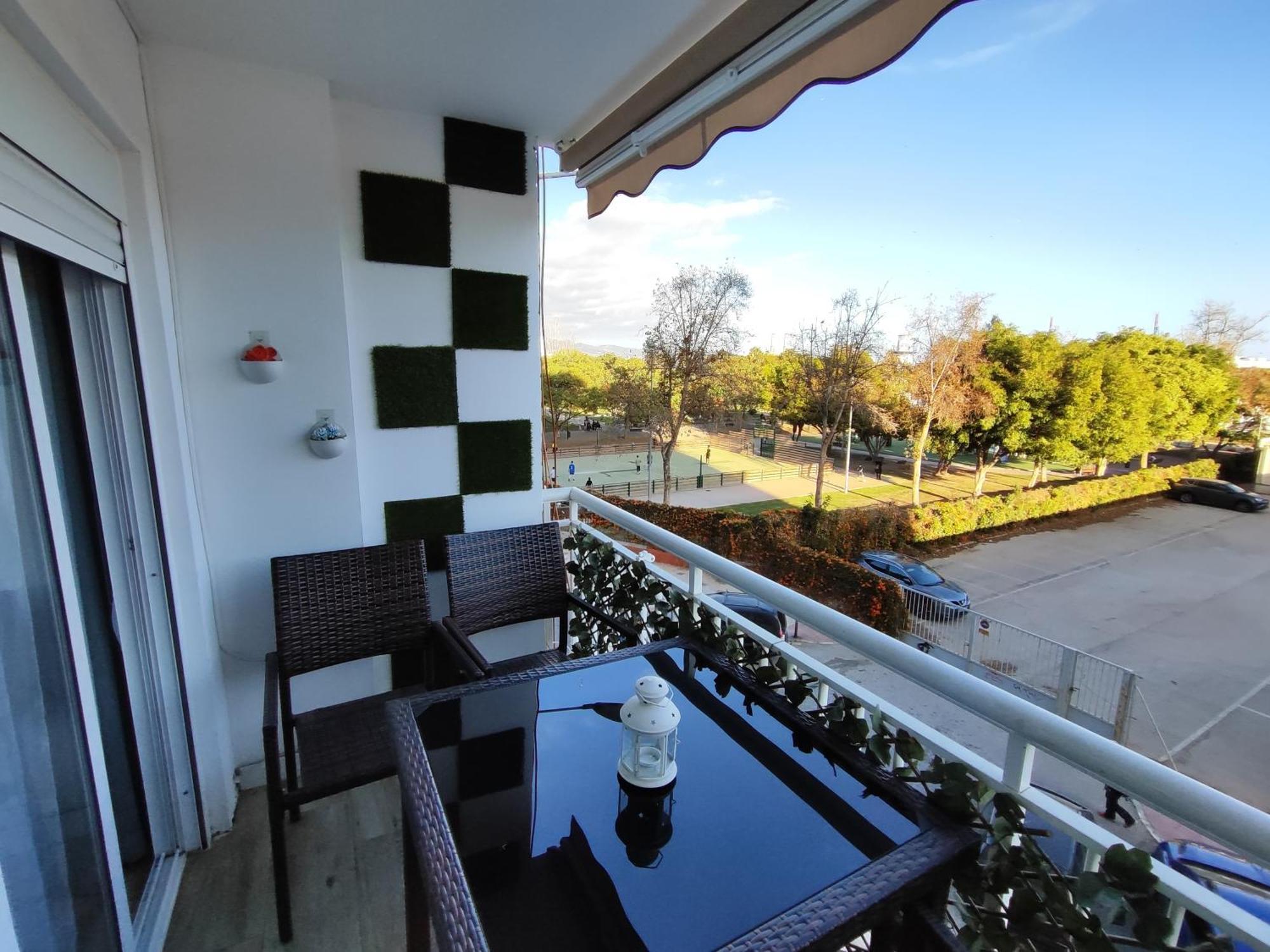 Apartamento Malaga 300 Metros De La Playa エクステリア 写真