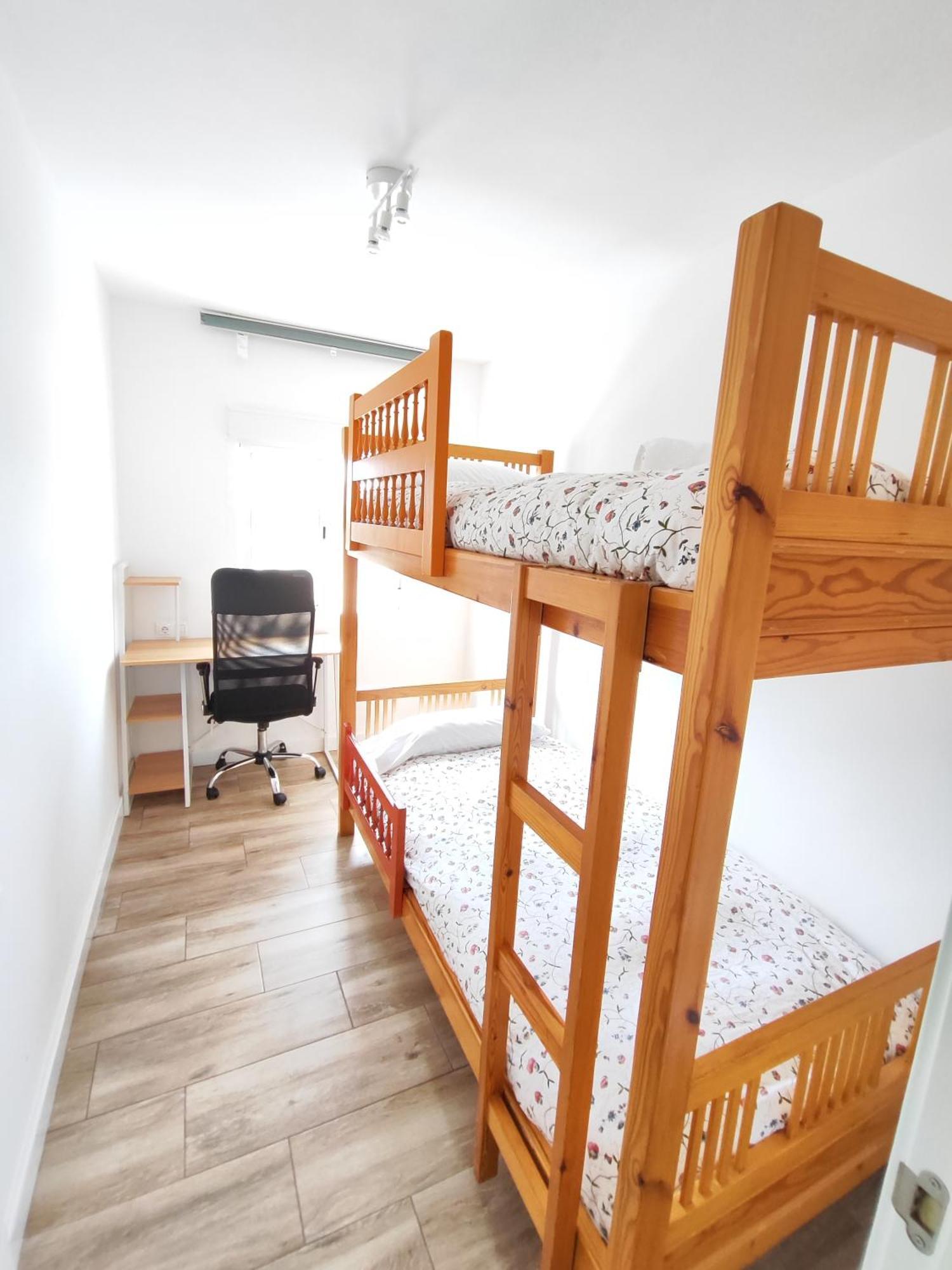 Apartamento Malaga 300 Metros De La Playa エクステリア 写真